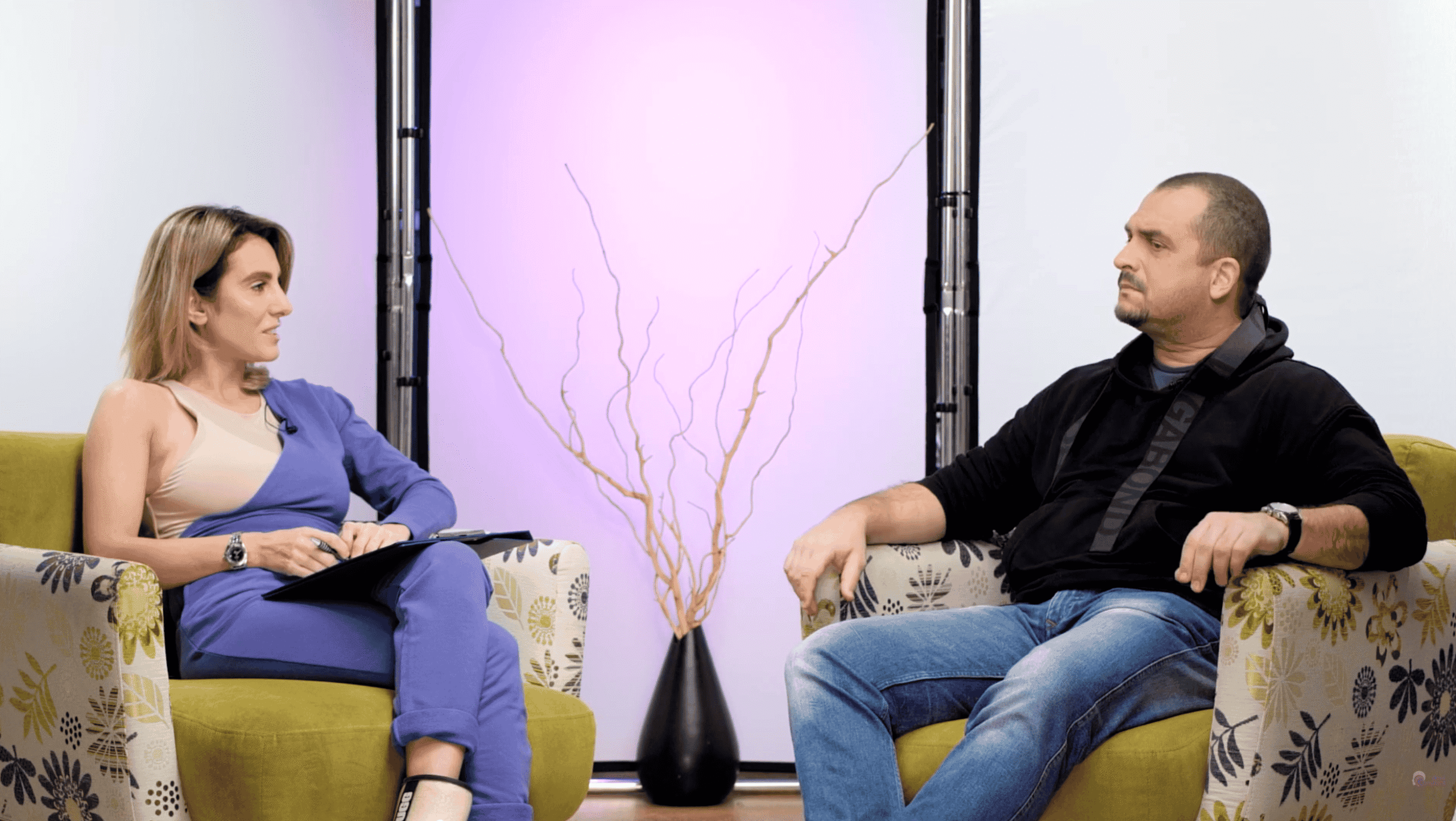 Bărbații în relații cu Andrei Vulpescu
